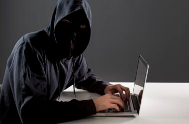 Você pode estar em risco: extensões do Chrome roubam dados em massa